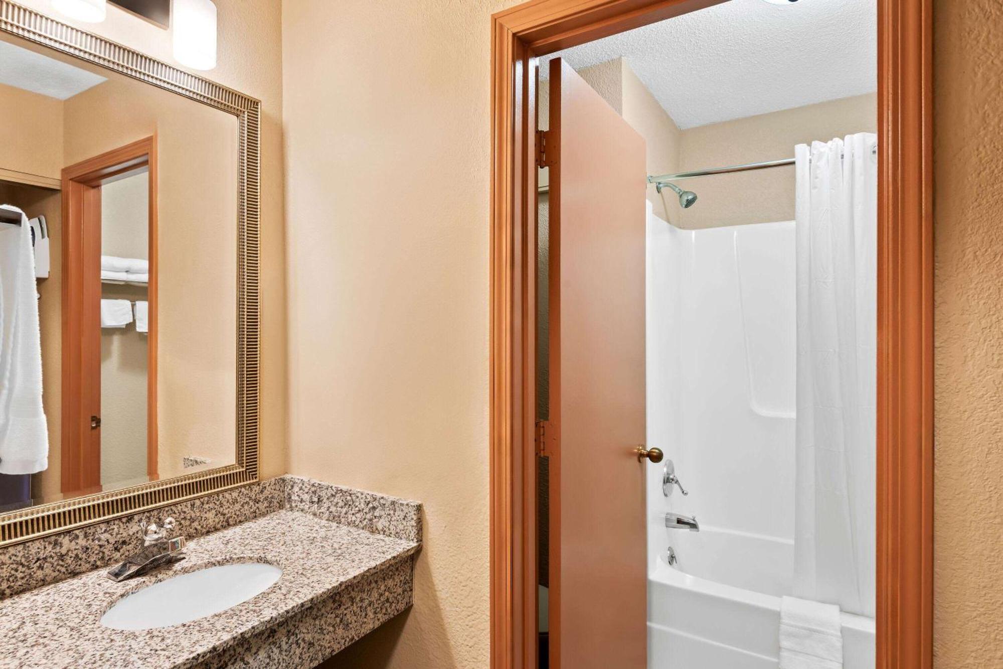 Econo Lodge Lebanon Esterno foto