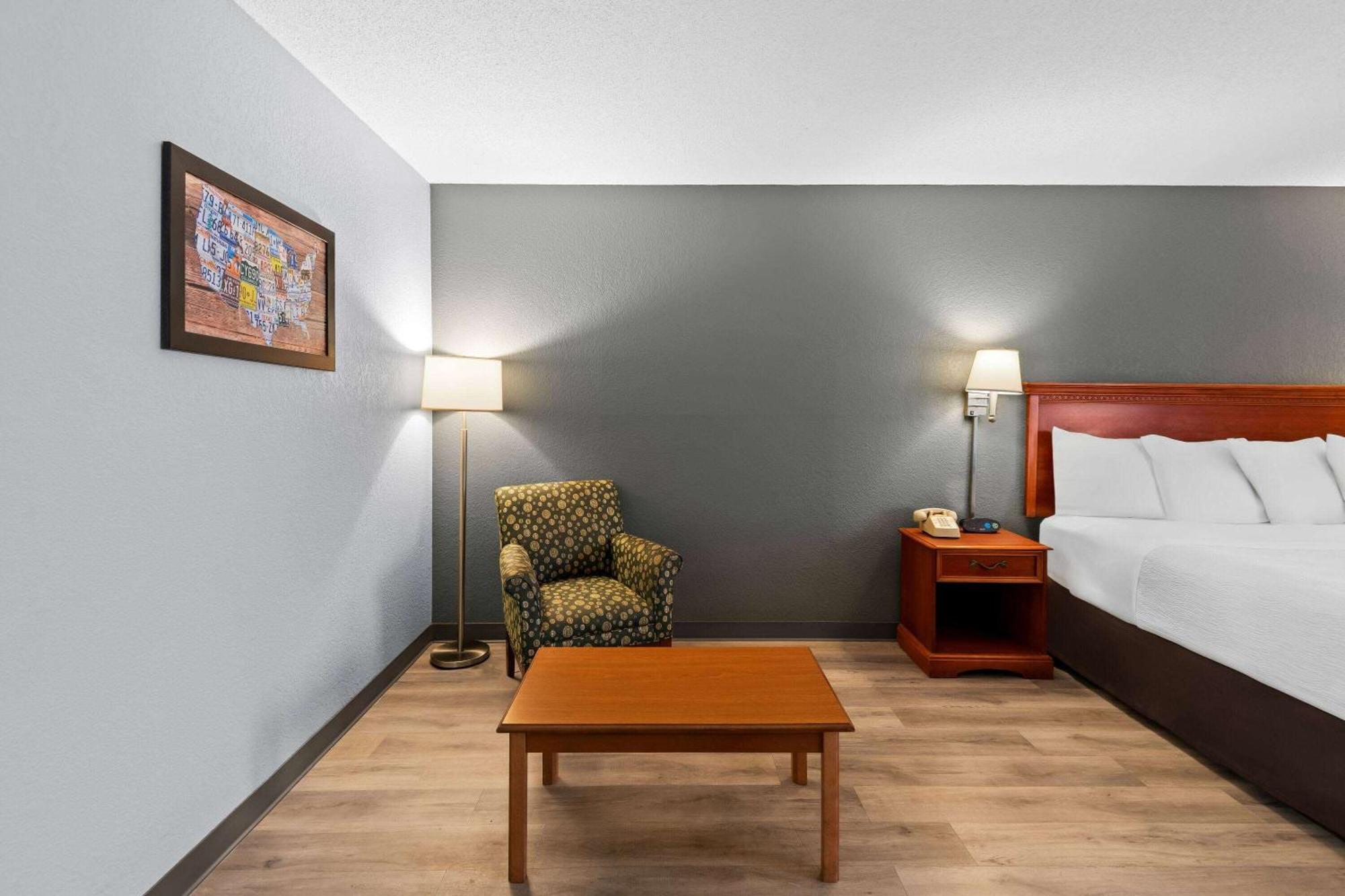 Econo Lodge Lebanon Esterno foto