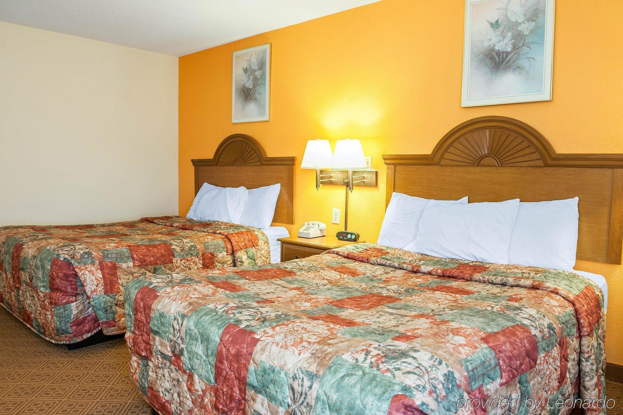 Econo Lodge Lebanon Esterno foto
